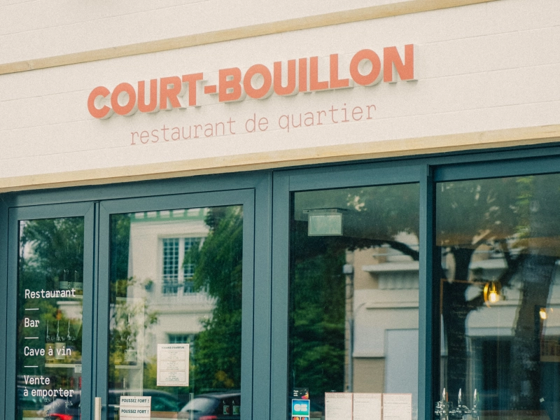 Restaurant de produits de terroir, en circuit court, majoritairement issus de l'agriculture biologique Restaurant de produits de terroir, en circuit court, majoritairement issus de l'agriculture biologique